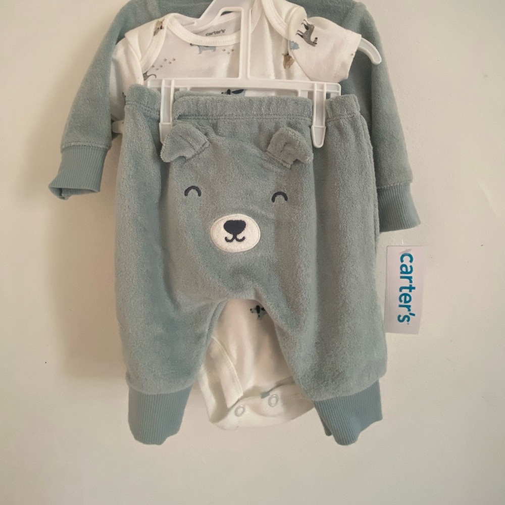Carters set 3 months baby boy